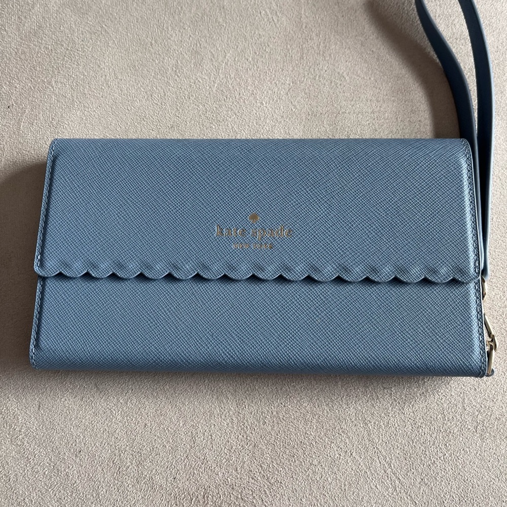 Authentic Kate Spade IPhone 8 Plus Wristlet